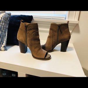 Lucky ☘️ Brand size 8 peep toe ankle wedge boots.